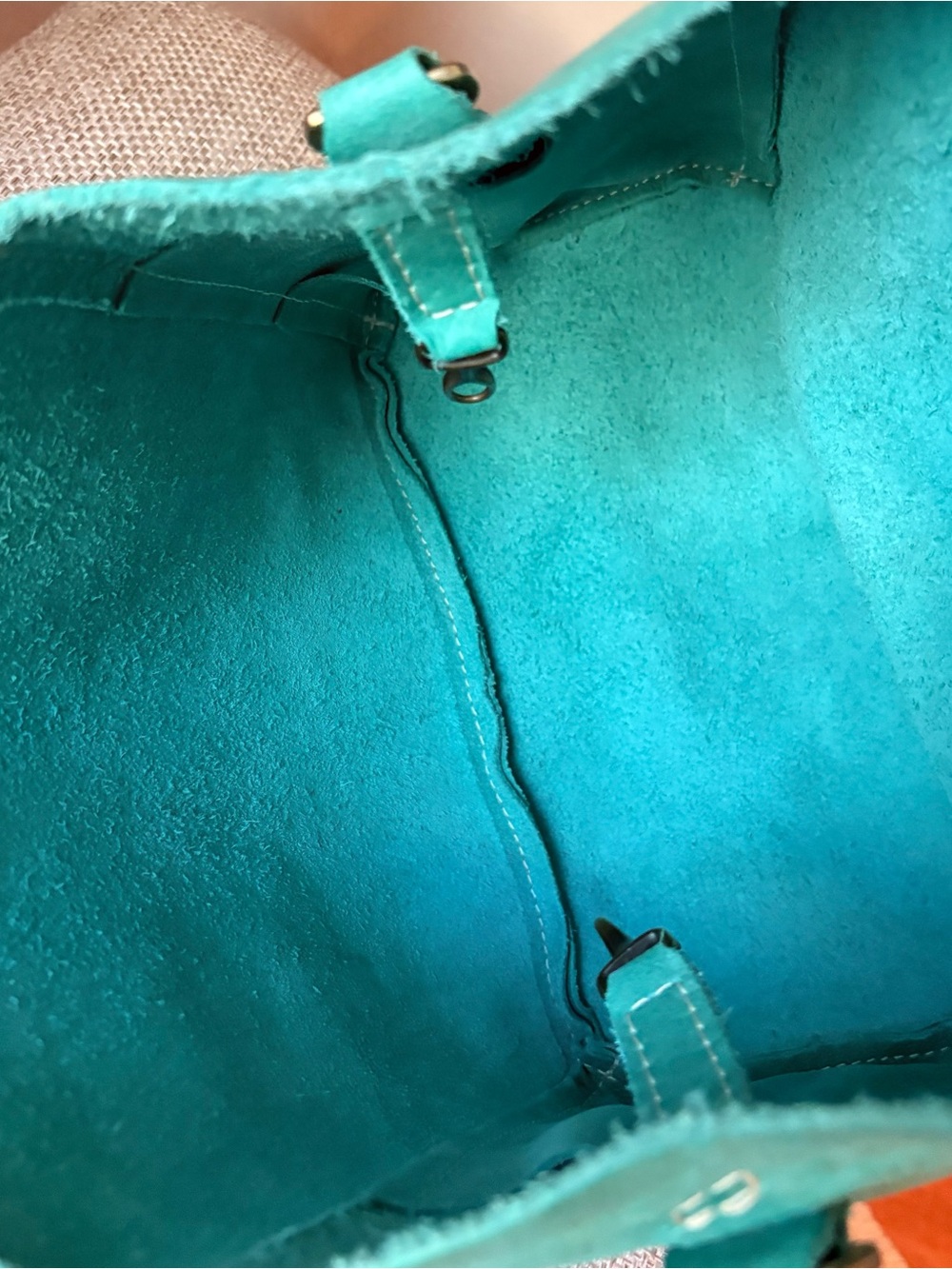 Portland Leather Goods Reef Butterfly Bucket Bag with Removable Patterned Strap - Picture 6 of 6